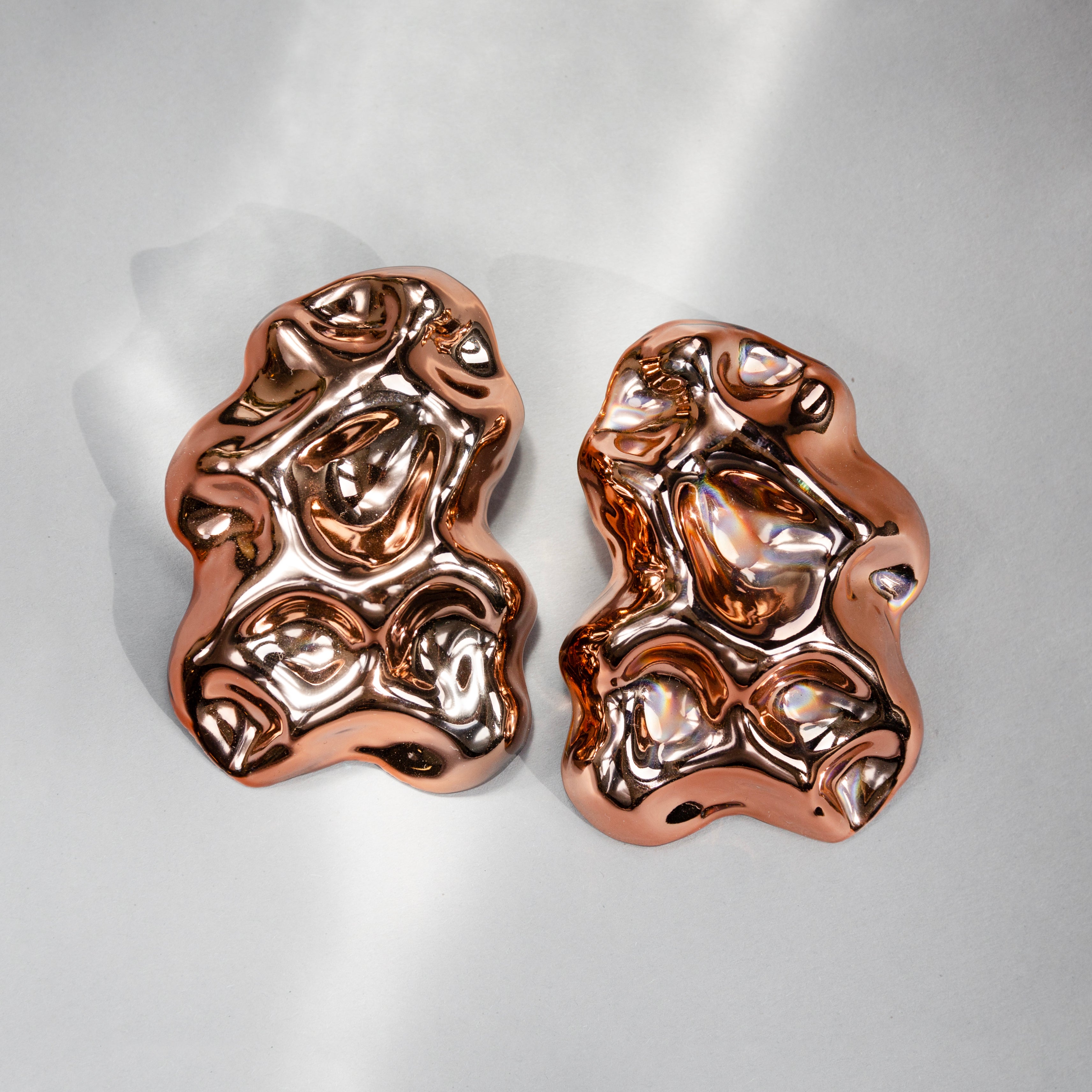 ENNE HAUTE small bronze earrings