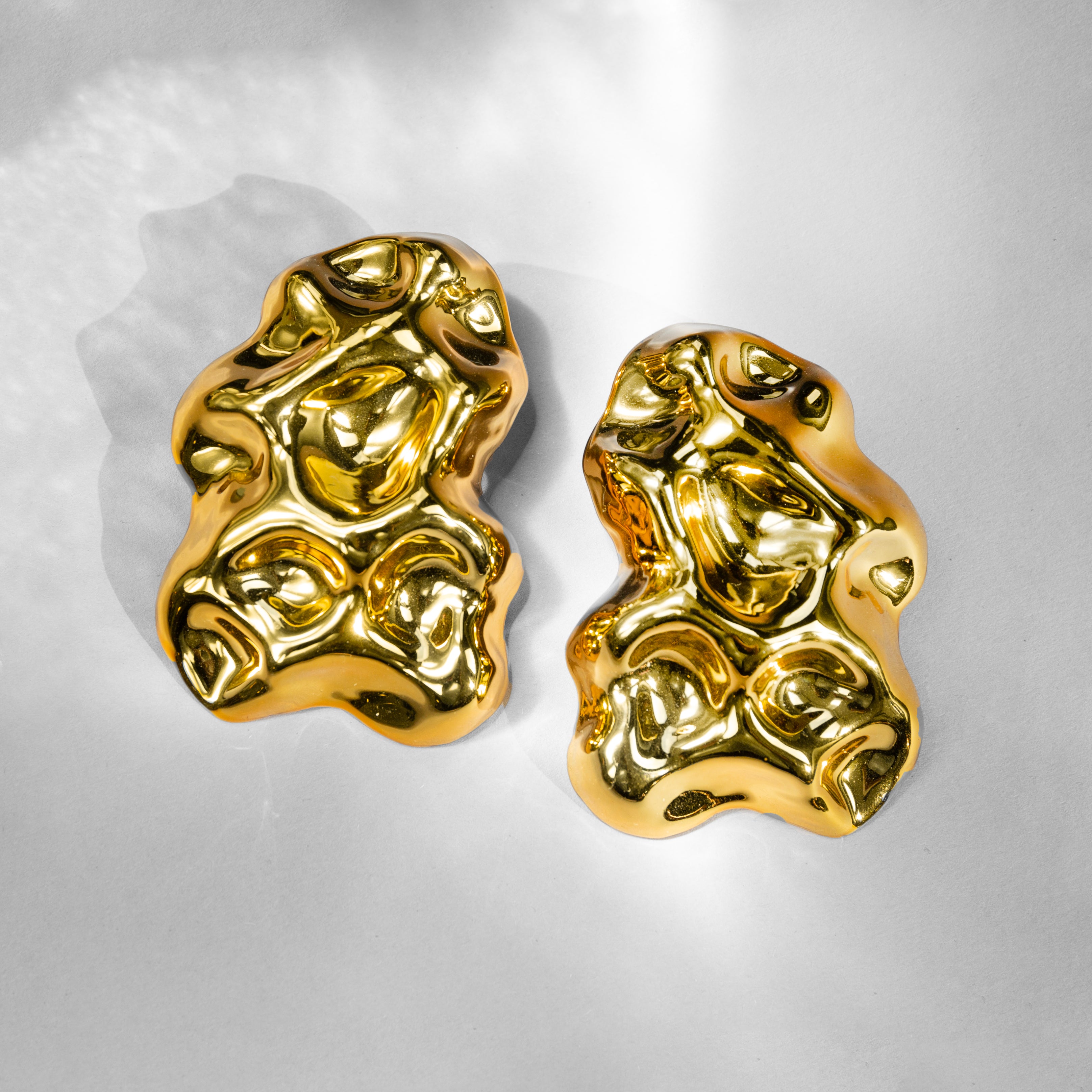 ENNE HAUTE small gold earrings