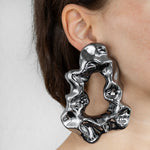 Load image into Gallery viewer, ENNE HAUTE large black earrings
