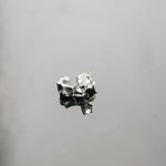 Load image into Gallery viewer, Bud ✦ ear cuff
