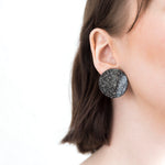 Load image into Gallery viewer, Ash earrings
