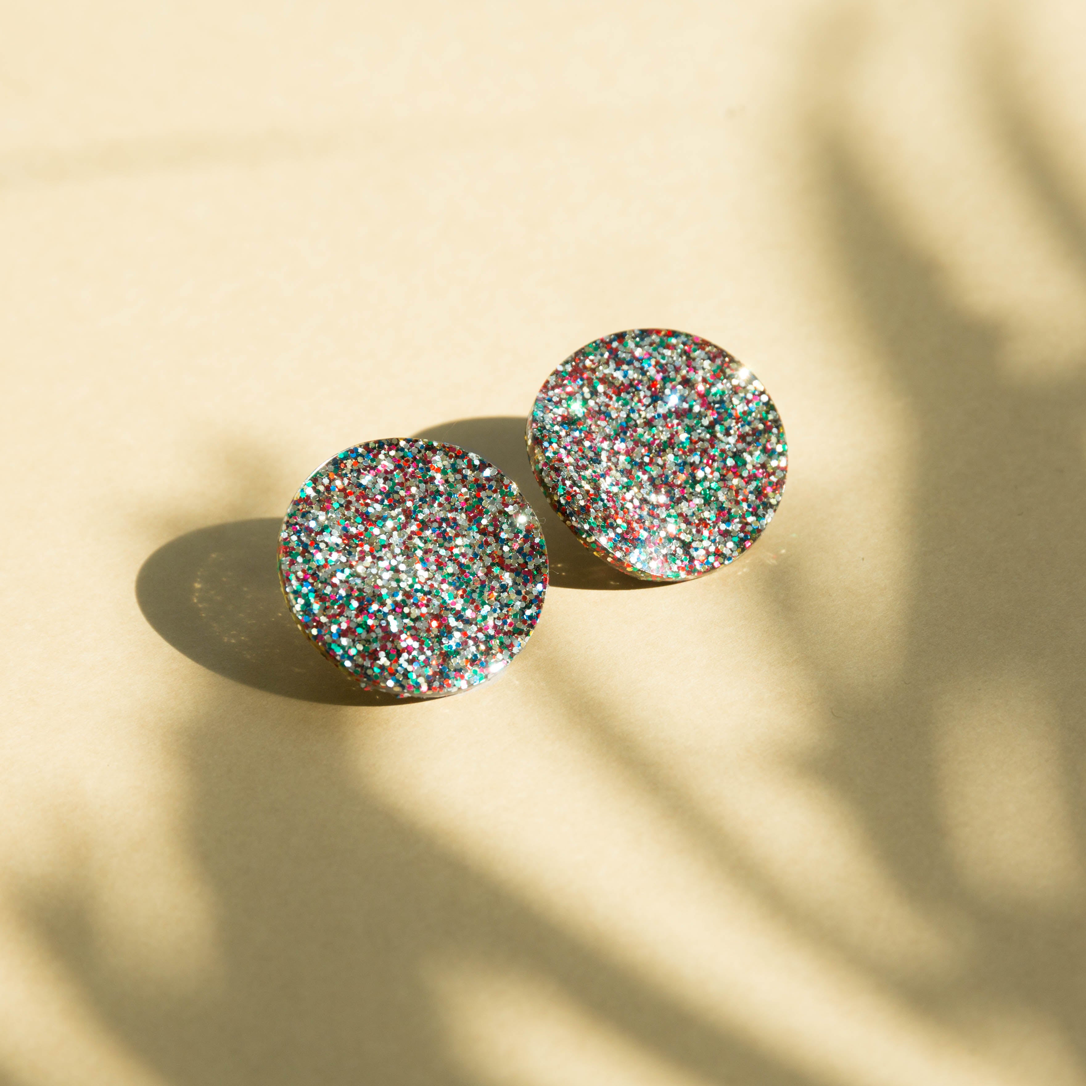 Sigrid Kuusk, eesti disain, glitter, SOHO, estonian design. Shine. Feminine.