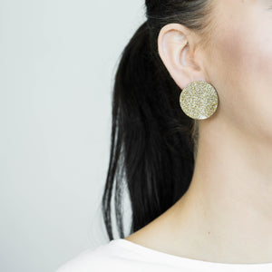 Nude earrings