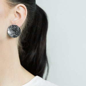 Shade earrings